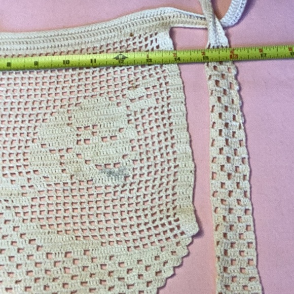 FINAL SALE PRICE 5 Pc Vintage Crocheted Doily Set - Picture 10 of 12